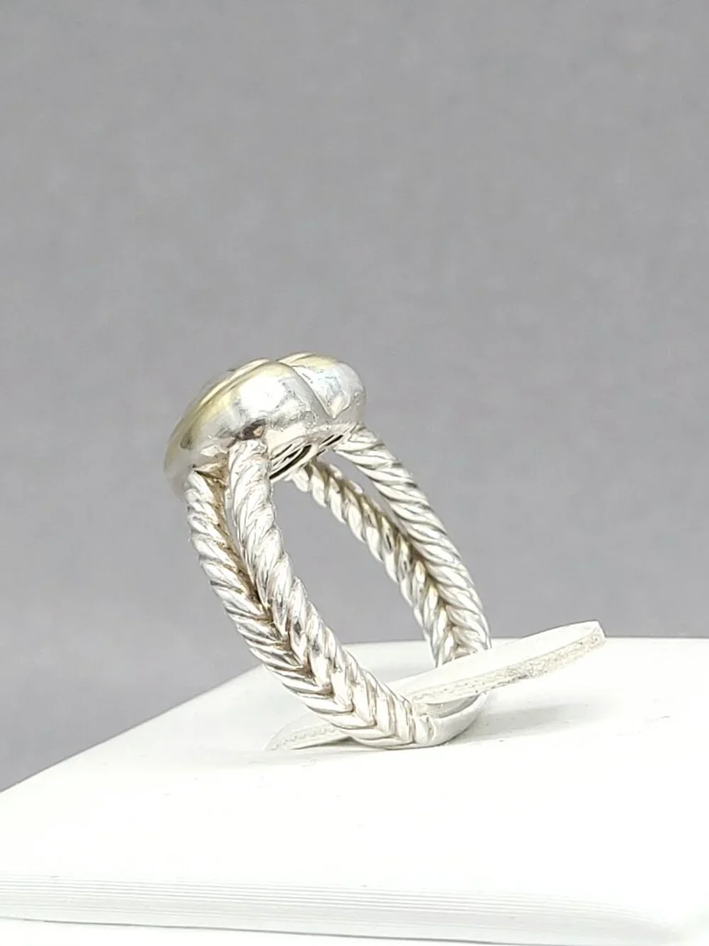 David Yurman Classic Cable Sculpted Heart Ring w/ 18K Yellow Gold - Sz 7 - RARE - Picture 8 of 12